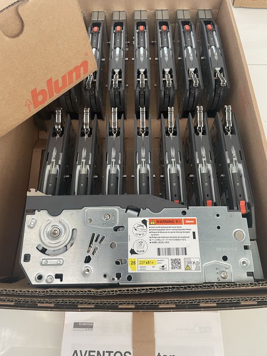 Blum Aventos HF TOP siłownik 22F2511