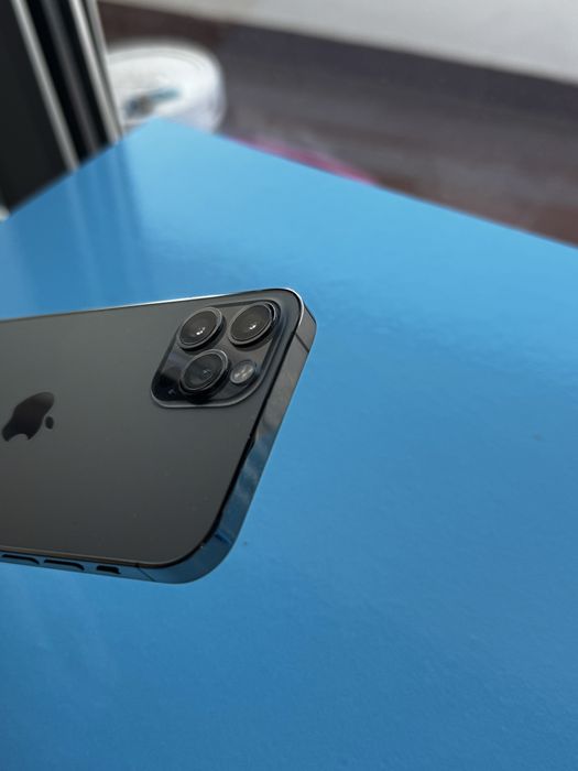 Apple iPhone 12 Pro 256GB Preto