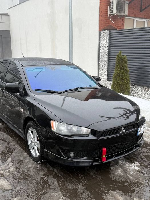 Mitsubishi Lancer 10-X