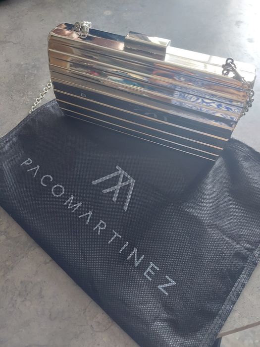 Mala de mão de cerimónia, prateada, clutch Paco Martinez