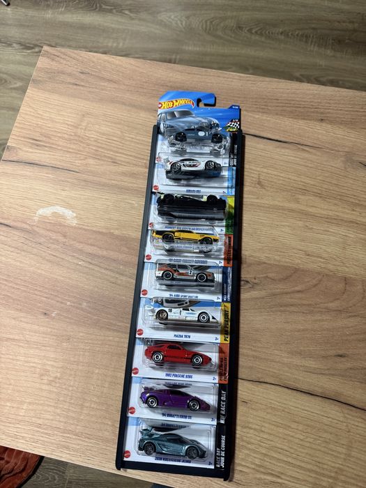 Ekspozytor Hot Wheels