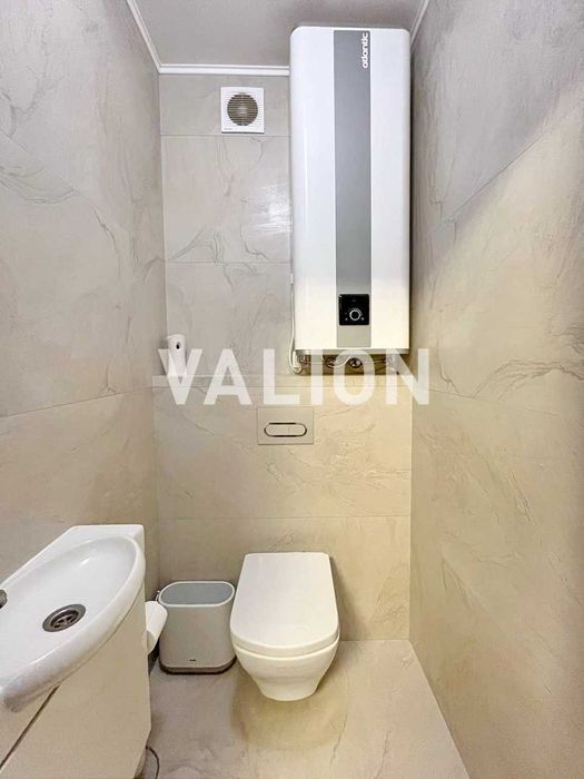 Продаж 2-кімнатної квартири на вул. Сім'ї Кульженків, 37 ЖК Яскравий