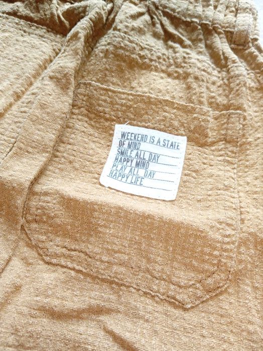 Conjunto Zara para Menino 3/4 Anos (104 cm) - 1 Calça e 1 Calção