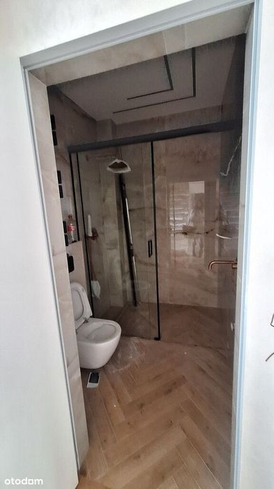 Nowoczesny dom nad rzeką z garażem i ogrodem!