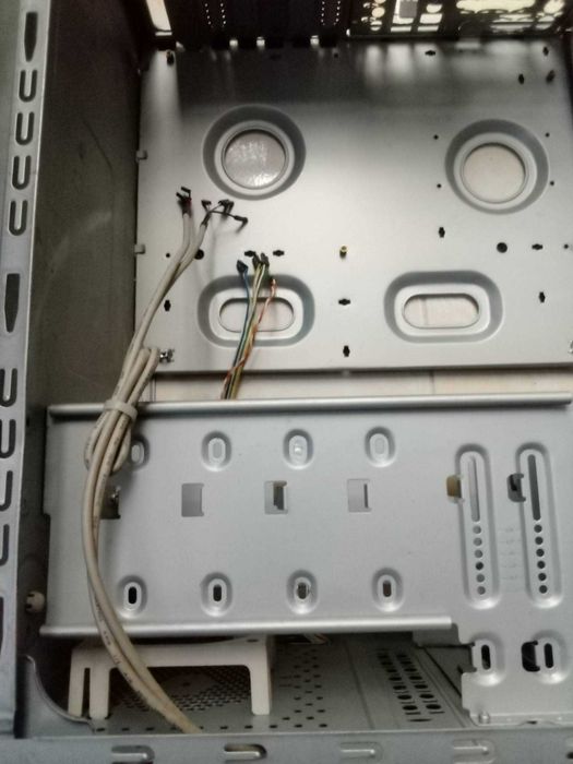 Caixa de computador fixo