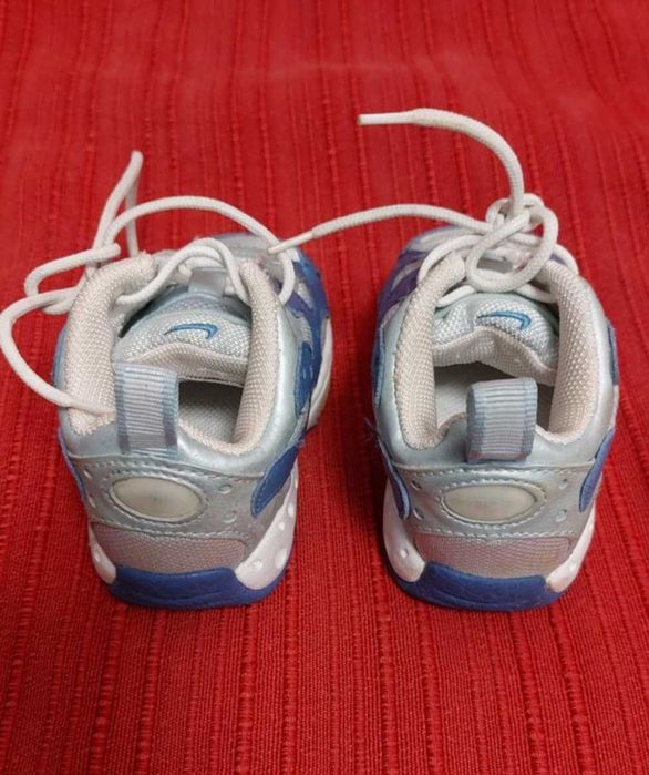Vende-se Tênis Criança Nike