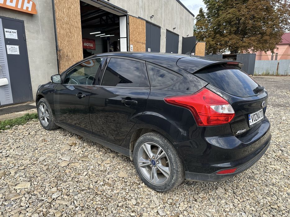 Ford Focus 2012 VIN WF0KXXGCBKCS05398 фото оголошення 2 з 9