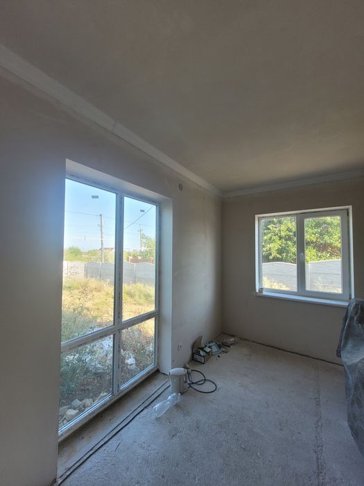 Нерубайское капитальный новый  дом под чистовую отделку в отличном мес