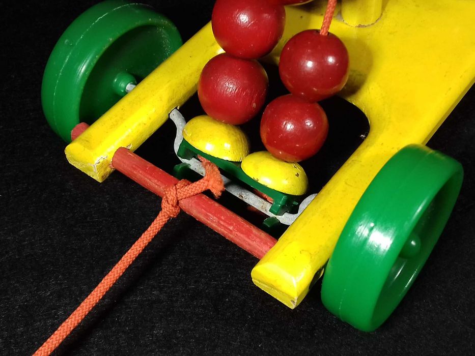 Indusbrinca - Cão de madeira e plástico - anos 1970/80' s