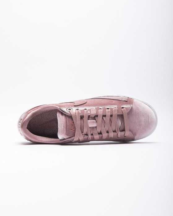Nike Blazer Low LX roze кеди найк пудра