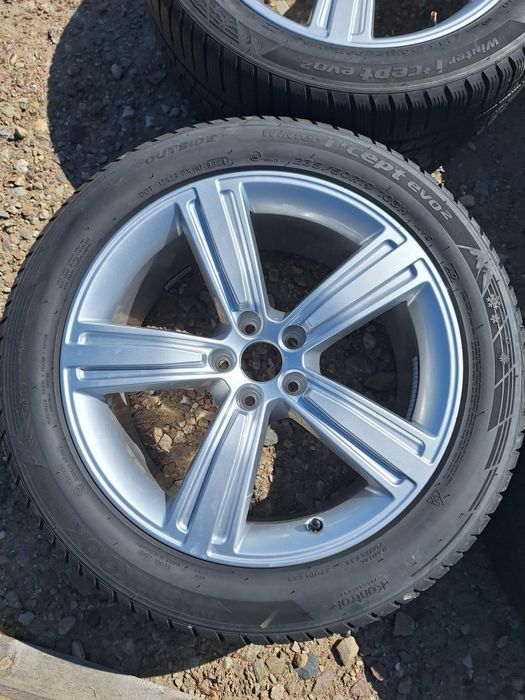 Koła zimowe Audi A8 D5 235 50 r19