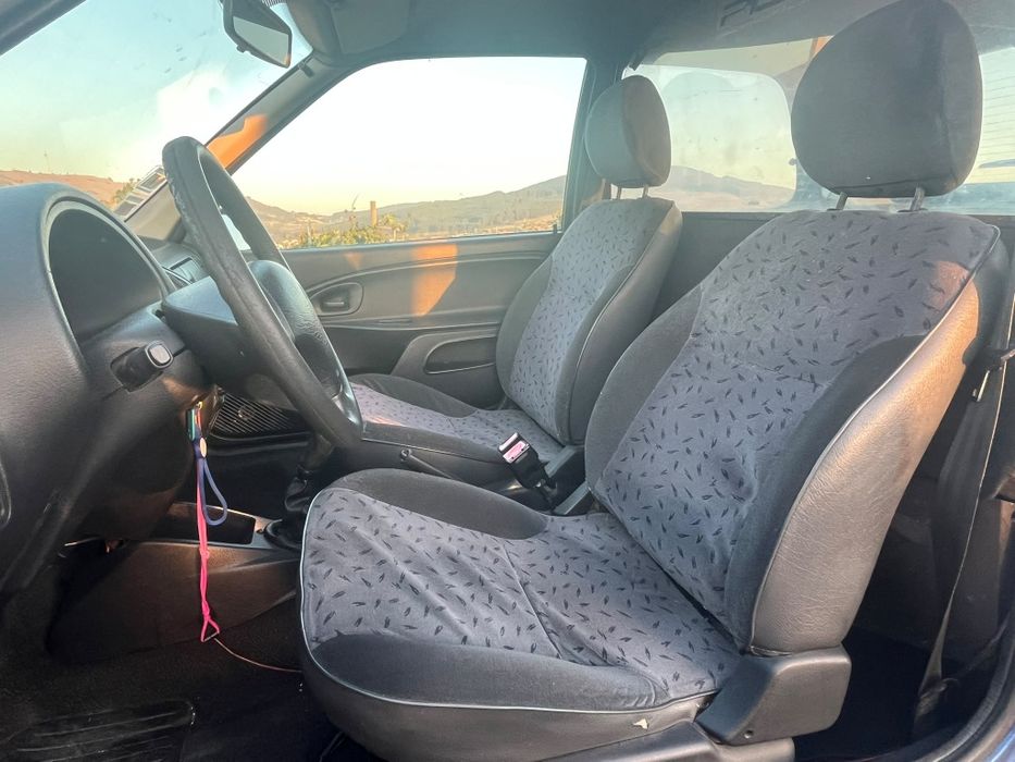 Saxo 1.5D comercial