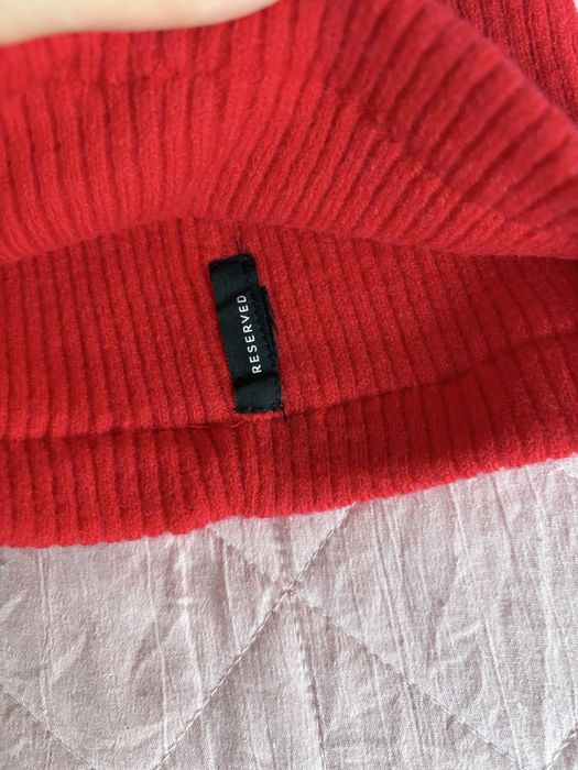 Miękki czerwony komin Reserved