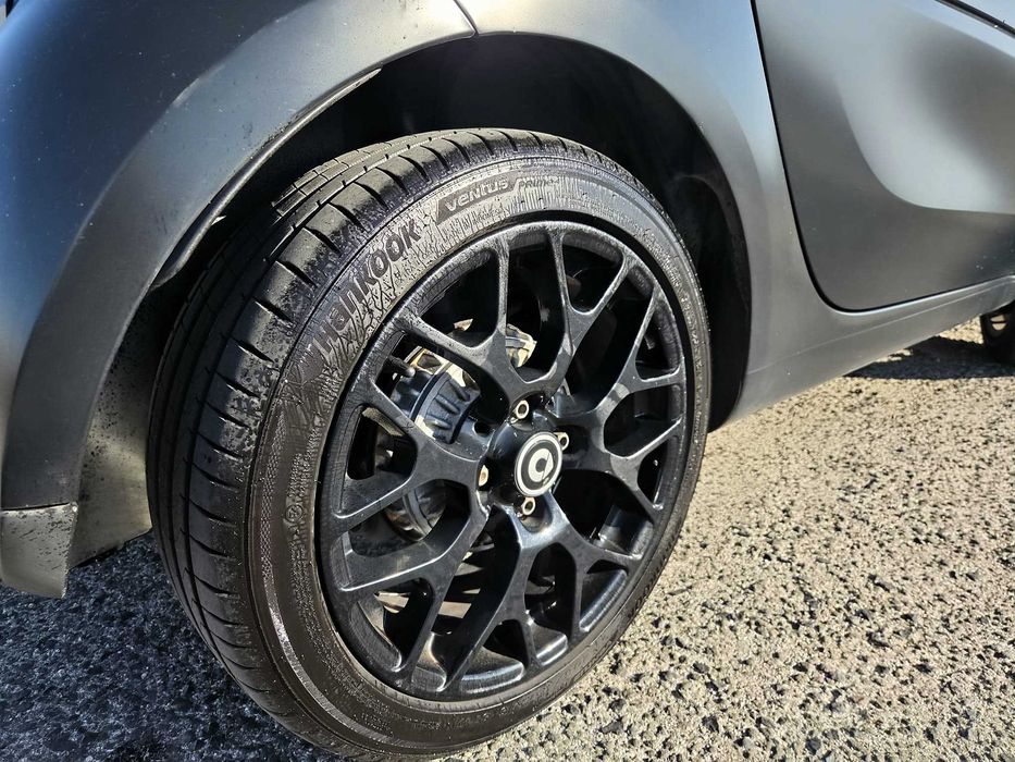 Smart Fortwo 0.9 90cv Preto Mate