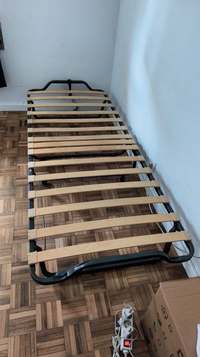 Cama dobrável de solteiro