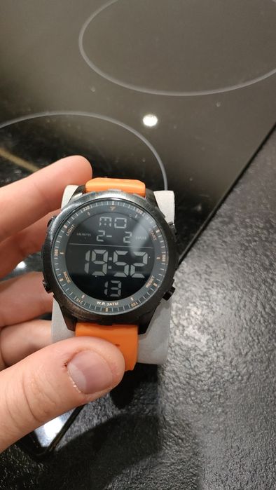 Zegarek NoName z Biedronki elektroniczny, NOWY