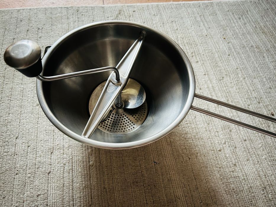 Passe vite manual Aço inoxidável novo