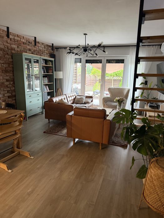 Dom -blizniak Wieruszów  podzamcze 102m2