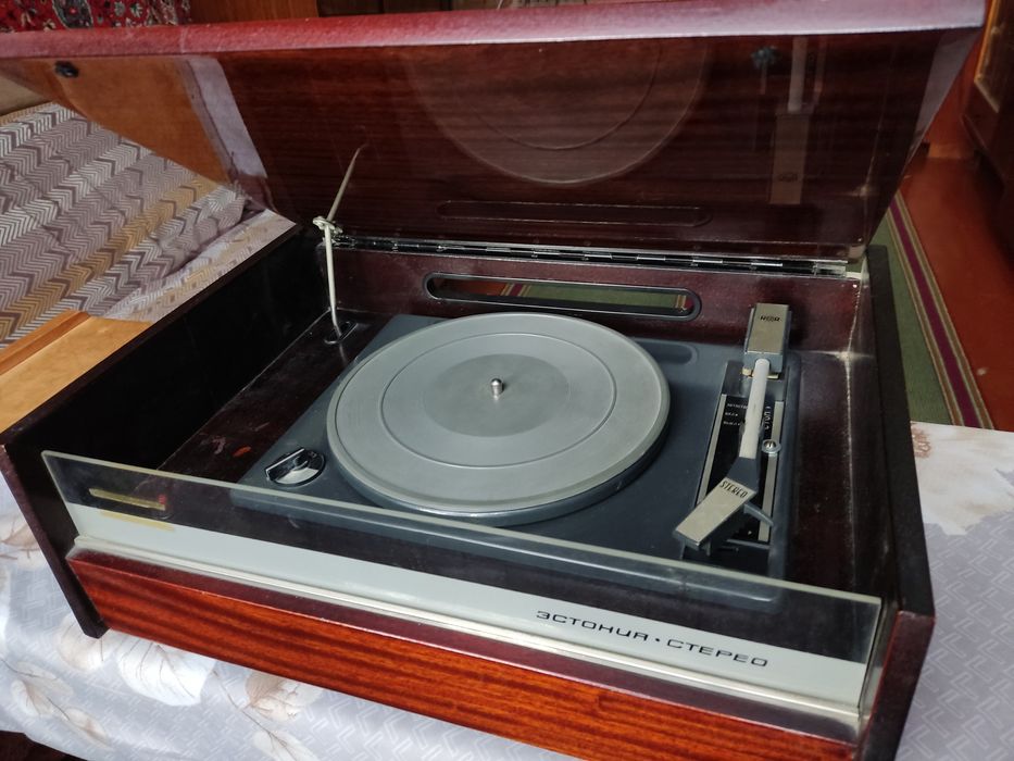 "Эстония стерео"