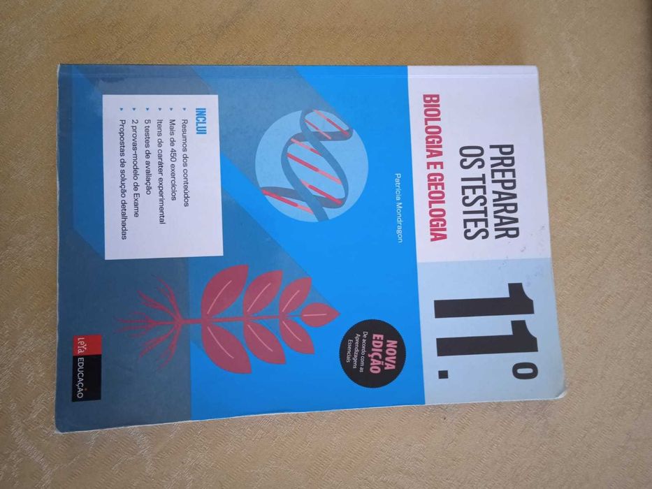 Livro Preparar os Testes Biologia Geologia 11
