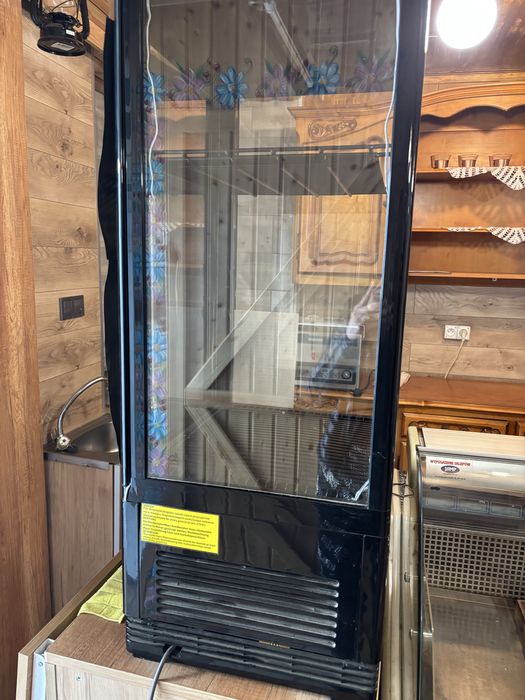 Sprzedam witryne chlodniczą/ lodowkę