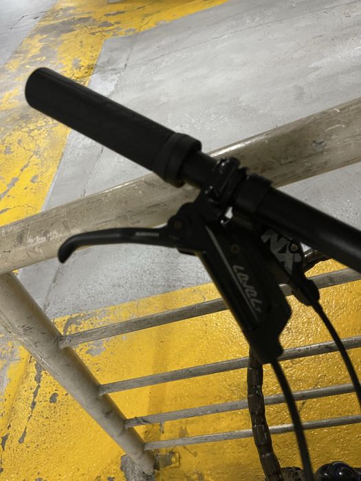 Btt AM100s (nunca usada em monte)