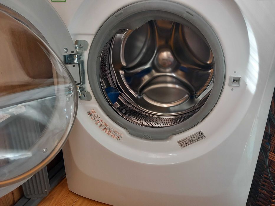 Pralka Electrolux XXL, 7,5 kg.
