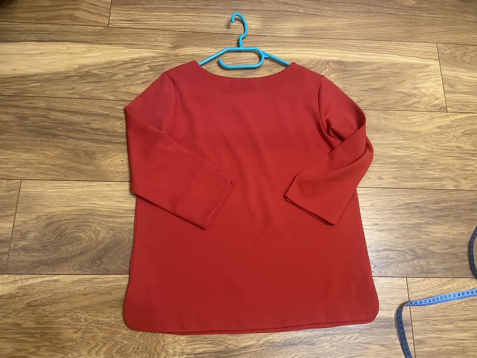 Czerwona bluzeczka Reserved M