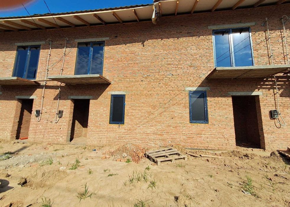 Продається туанхаус в Якушинцях