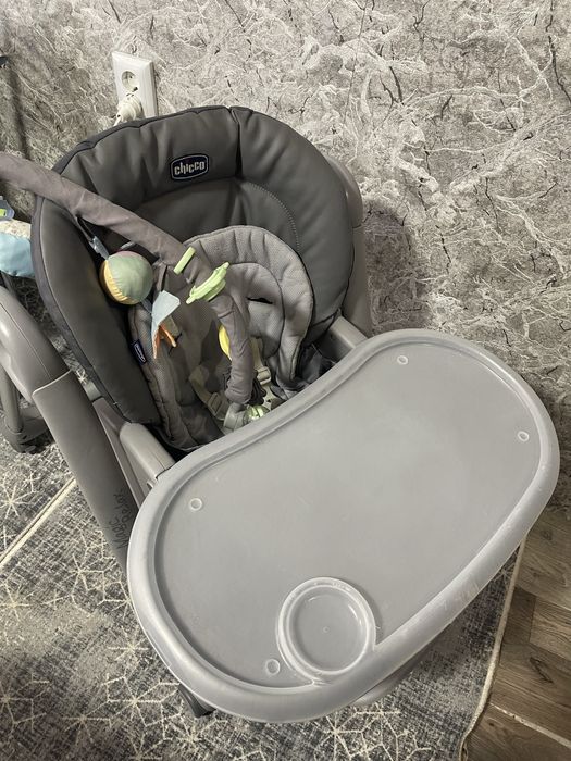 Дитяче крісло для годування Chicco Polly Magic