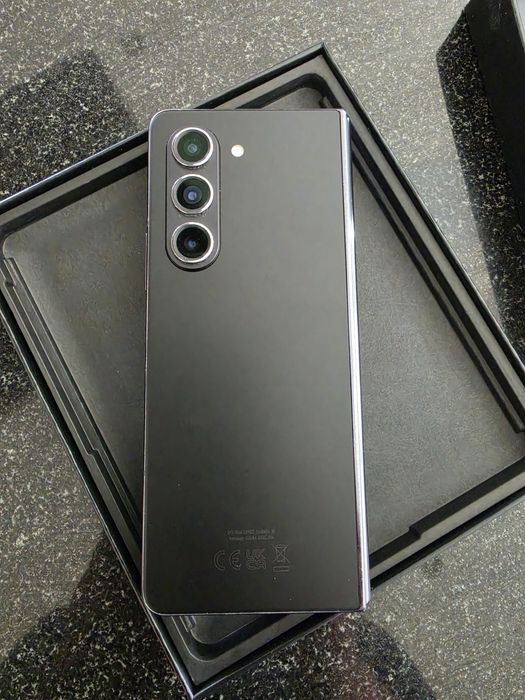 Samsung zfold 5 256gb