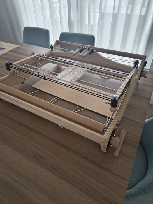 Tear holandês de mesa em madeira Louet Erica 50cm