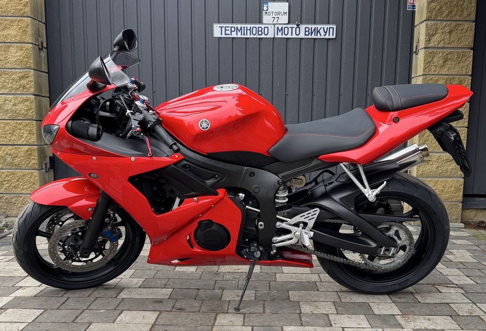 Yamaha R6 без пробігу по Україні обслужений доставка