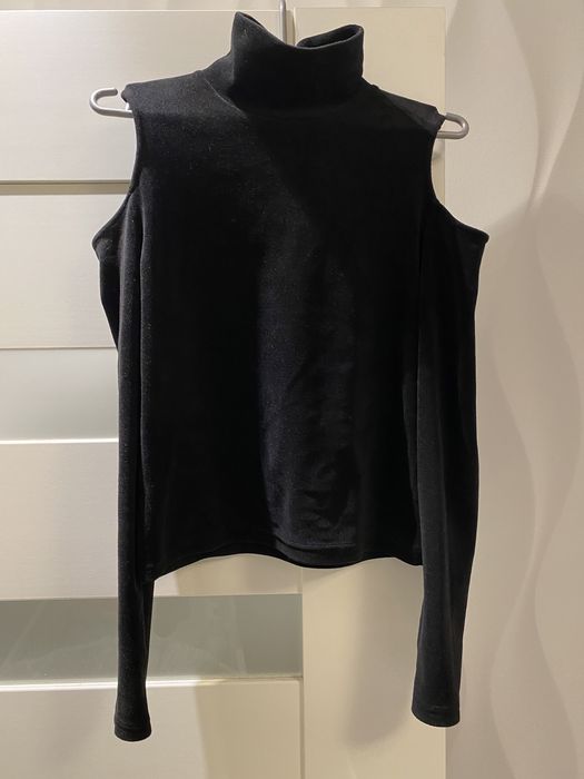 Welurowy aksamitny golf Zara XS cold shoulders odkryte ramiona