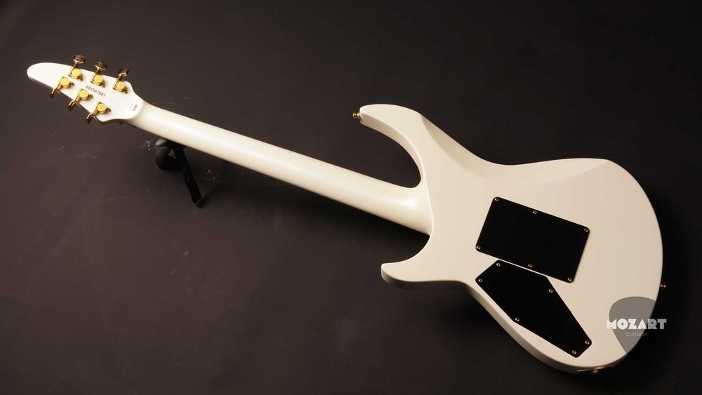 ESP Edwards E-HR-145III Horizon – Pearl White, Seymour Duncan, Floyd