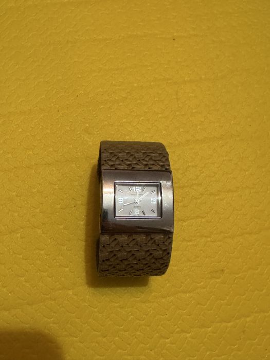 Годинник жіночий Япония,женские часы