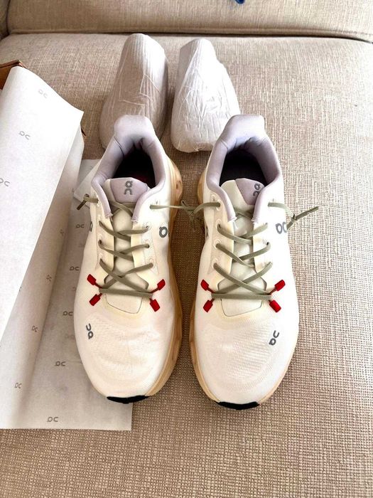 Tenis On  Running Cloudtiltd " Pearl/Ivory