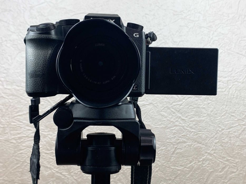 Продам Panasonic Lumix DMC-G7K