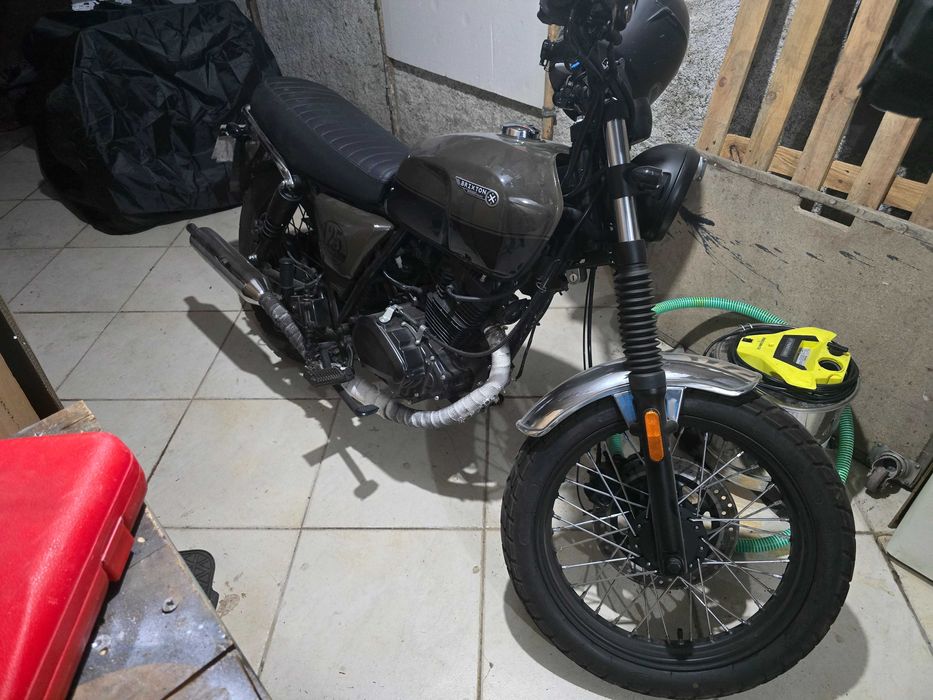 Brixton Cromwell 125