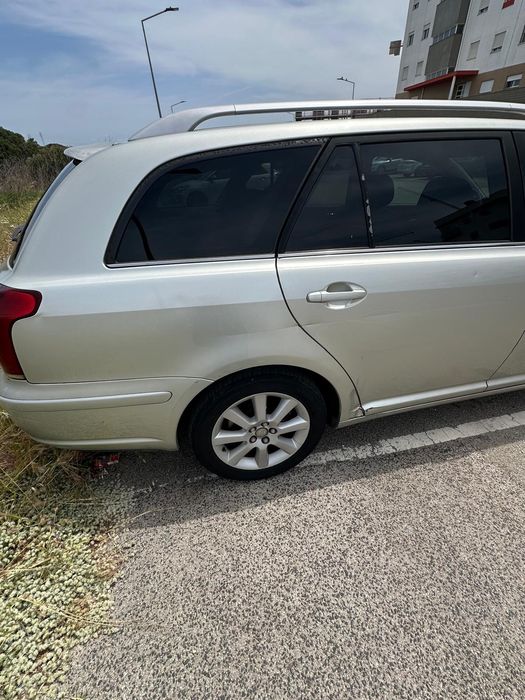 Toyota Avensis 2.0