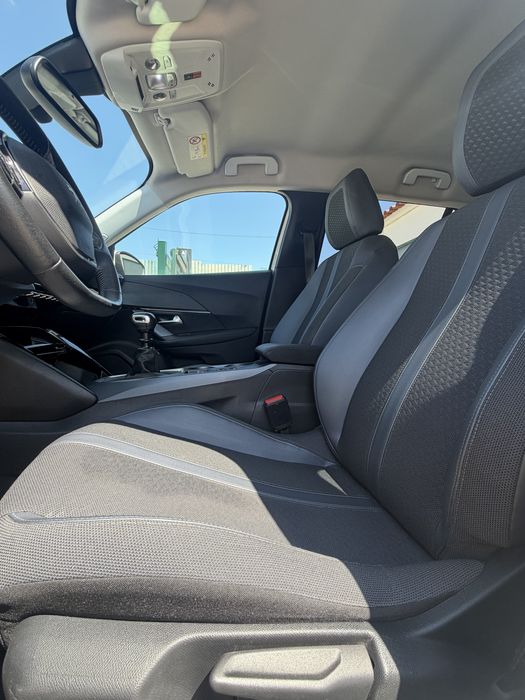 Peugeot 1.2 PureTech Allure
