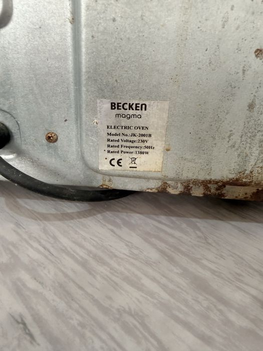 Forno eletrico com bandeja