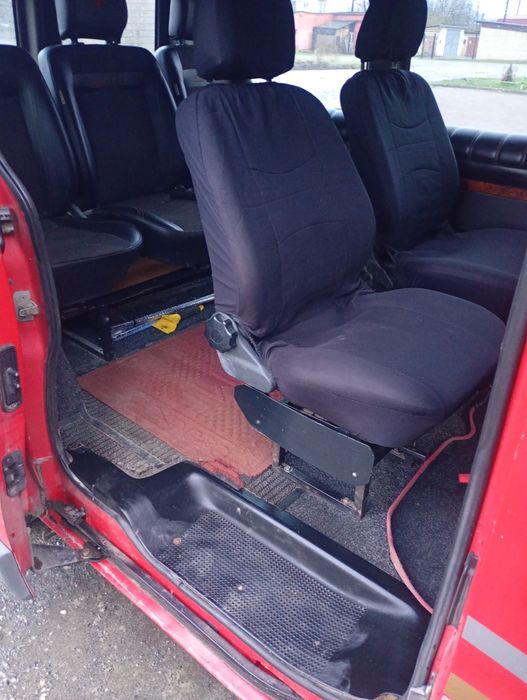 Renault trafic  7 мість