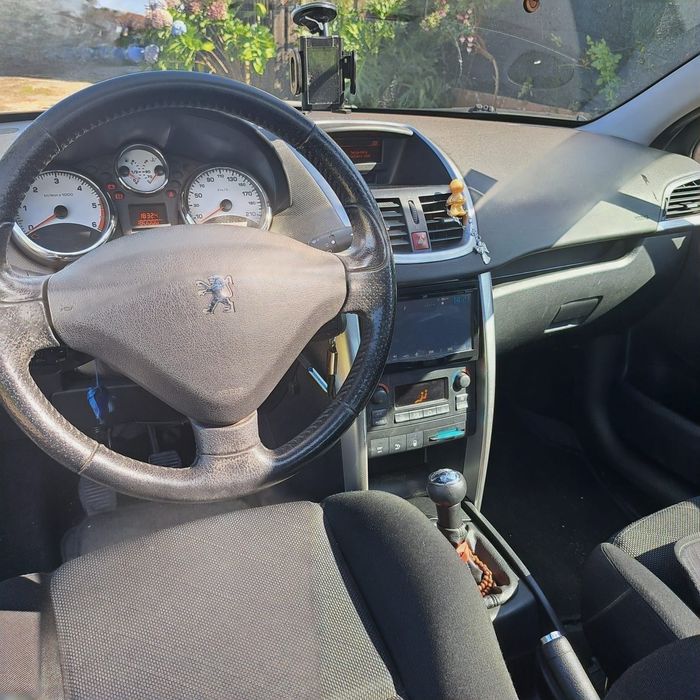 Peugeot 207  1.4 — fotografia 5