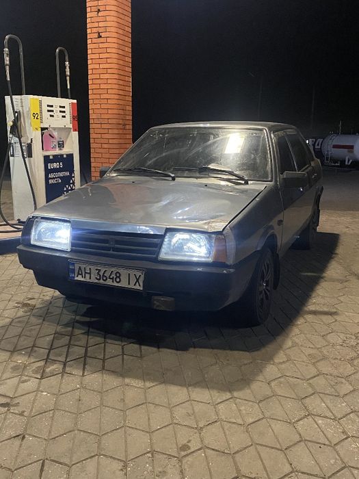 Продам ваз 21099