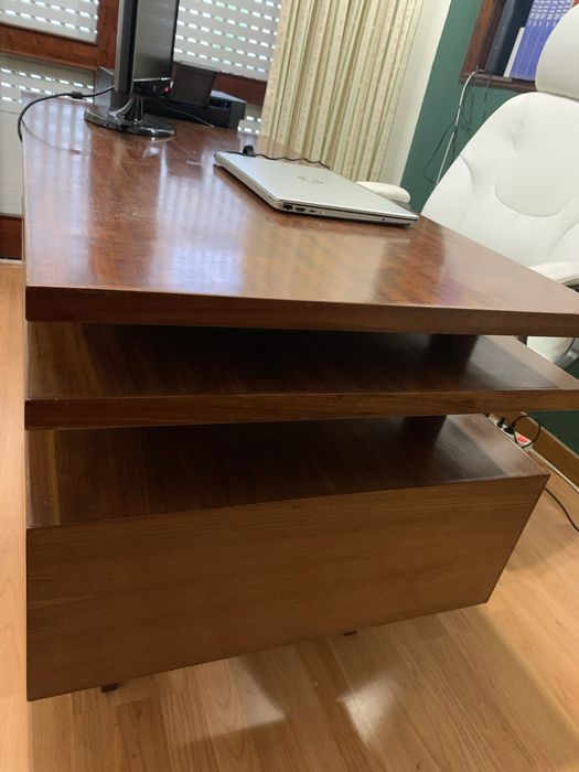 Secretaria e estante madeira maciça