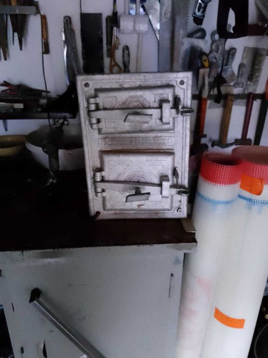 Sprzedam drzwiczki do pieca kaflowego