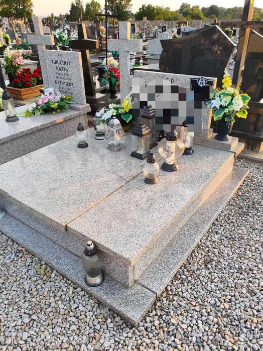 Pomnik granit możliwy montaż