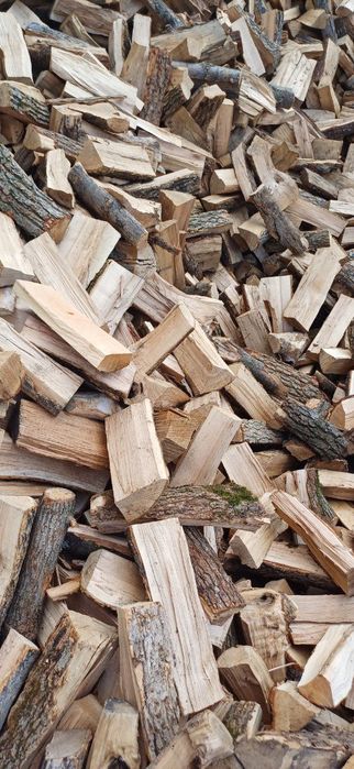 Колотые дубовые дрова — Харьков, быстрая доставка. 1800 грн/складометр
