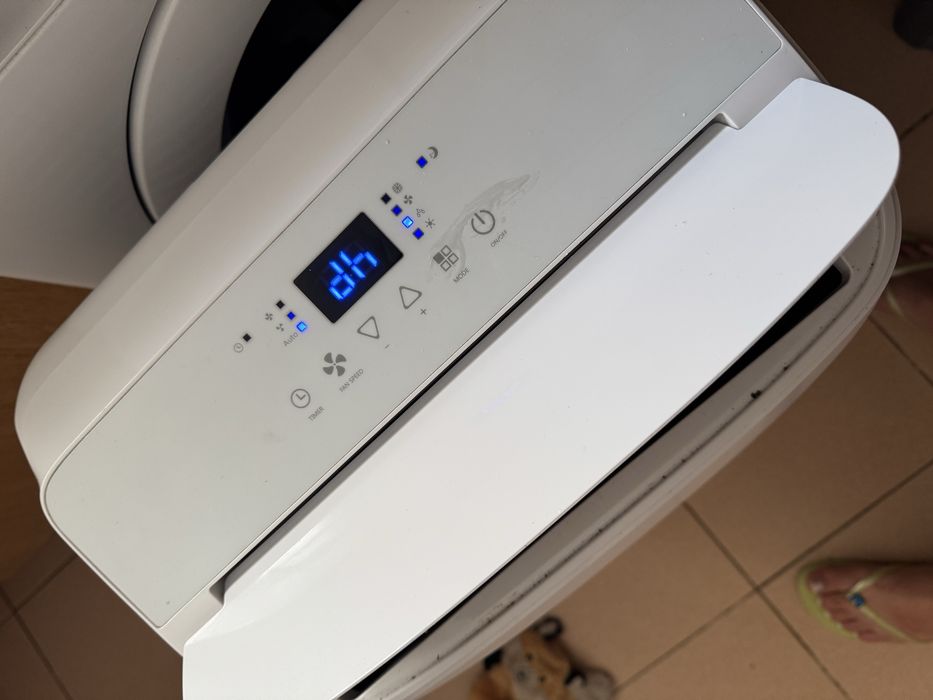 Ar condicionado praticamente novo